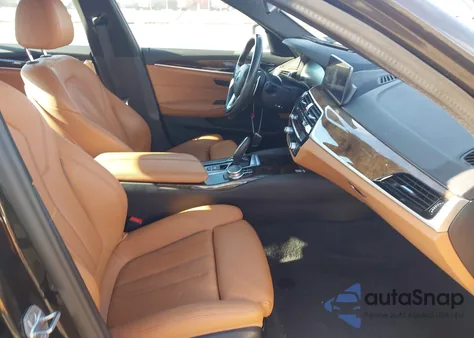 2020 BMW 530I xDrive из США, поврежденный, VIN WBAJR7C0XLWW80955